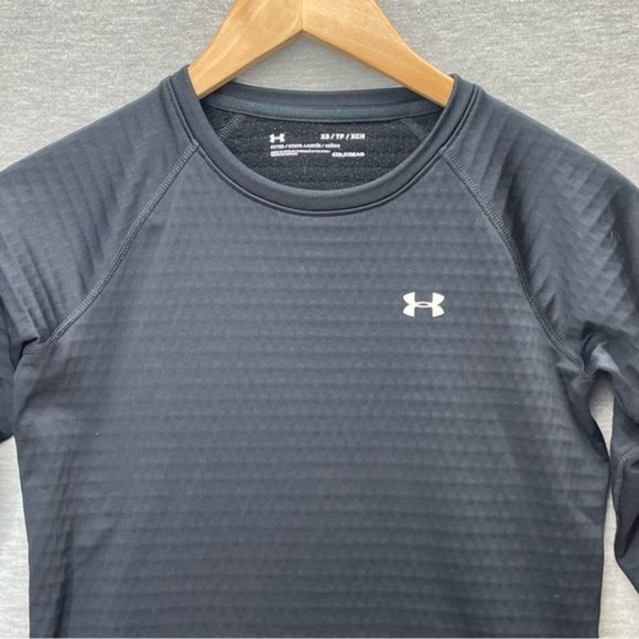 Under Armour Womens Black Fitted Pullover Shirt Size Xs Long Sleeves - Picture 2 of 10